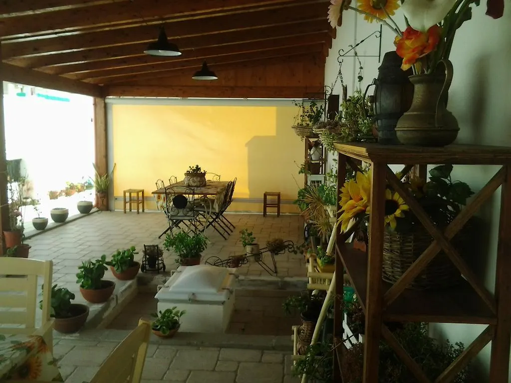 Bed and Breakfast Dimora Del Casale Brindisi Frühstückspension